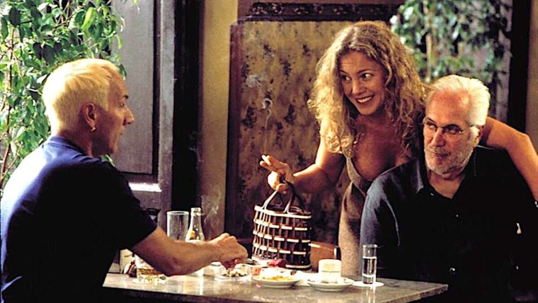 La película está protagonizada por Federico Luppi, Juan Diego Botto, Cecilia Roth y Eusebio Poncela. La película está protagonizada por Federico Luppi, Juan Diego Botto, Cecilia Roth y Eusebio Poncela.