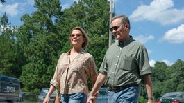 Lo nuevo de Bening y Cranston