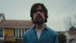 Peter Dinklage en I think we`re alone now
