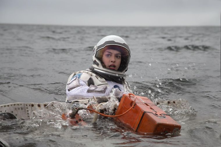 Anne Hathaway como la Doctora Amelia Brand en la aclamada Interstellar