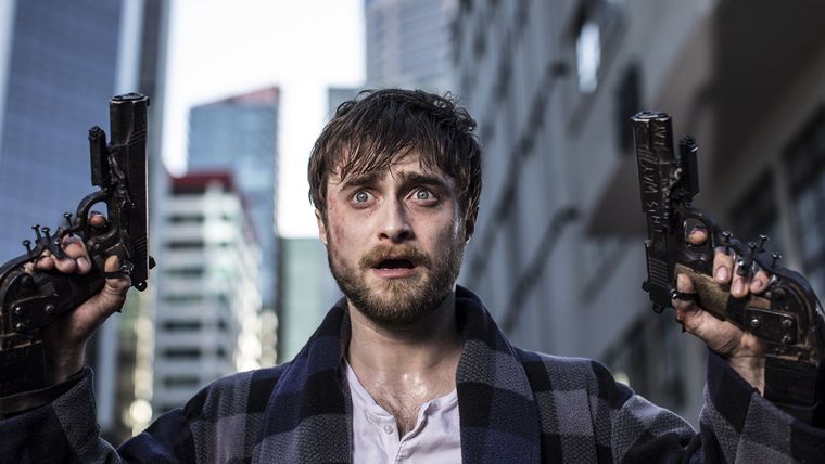 Daniel Radcliffe hace un personaje muy distinto al de Harry Potter