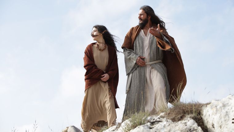 Este documental con tintes de ficción, reconstruye la historia real de una de las mujeres más misteriosas y calumniadas del Evangelio. Este documental con tintes de ficción, reconstruye la historia real de una de las mujeres más misteriosas y calumniadas del Evangelio.