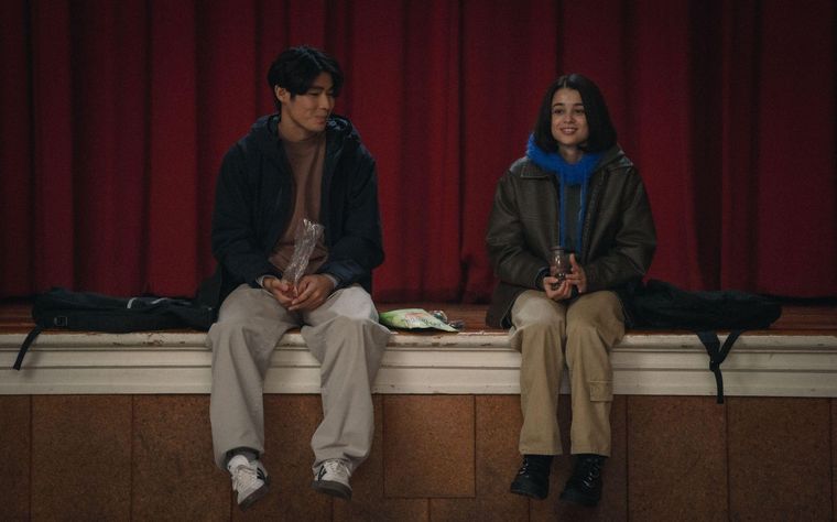 Sigue mi voz es la adaptación del popular libro homónimo de Ariana Godoy Sigue mi voz es la adaptación del popular libro homónimo de Ariana Godoy