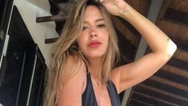 la ex de marc anthony publico una foto con un top que levanto suspiros la ex de marc anthony publico una foto con un top que levanto suspiros