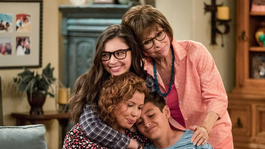 Las 3 temporadas se encuentran disponibles en la plataforma. Las 3 temporadas se encuentran disponibles en la plataforma.