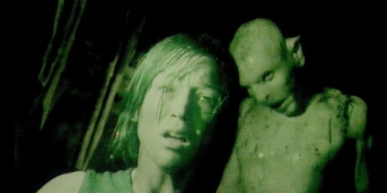 El descenso es una película de terror de 2005 dirigida por Neil Marshall