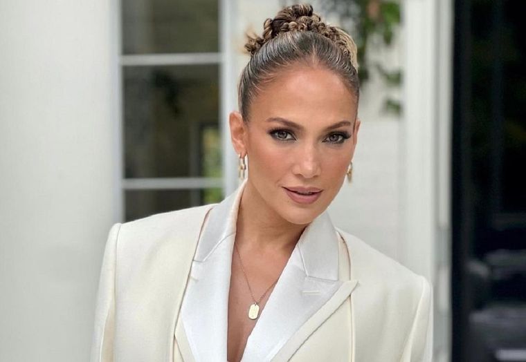 Jennifer Lopez es una mujer talentosa y multifacética que no deja de inspirar a sus fans.