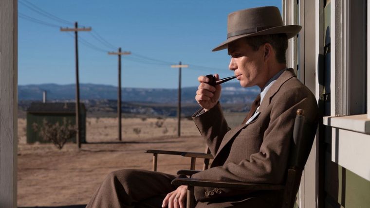 Cillian Murphy brilla como  J. Robert Oppenheimer