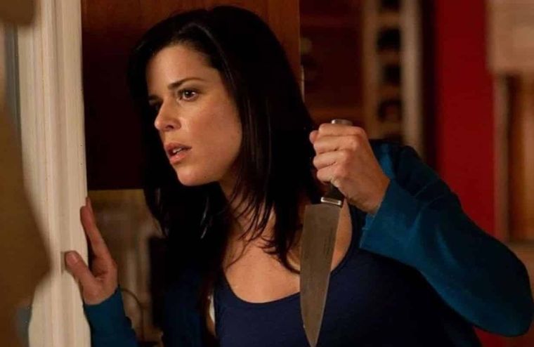 Neve Campbell interpreta a Sidney Prescott en la saga