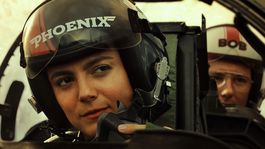 El nuevo fichaje de La Gran Estafa también llega volando desde Top Gun: Maverick. El nuevo fichaje de La Gran Estafa también llega volando desde Top Gun: Maverick.