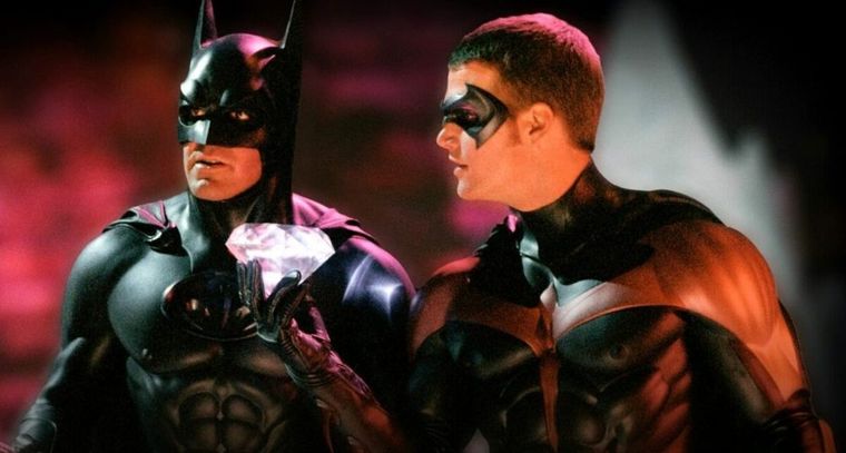 George Clooney y Chris O'Donnell como Batman y Robin. George Clooney y Chris O'Donnell como Batman y Robin. 