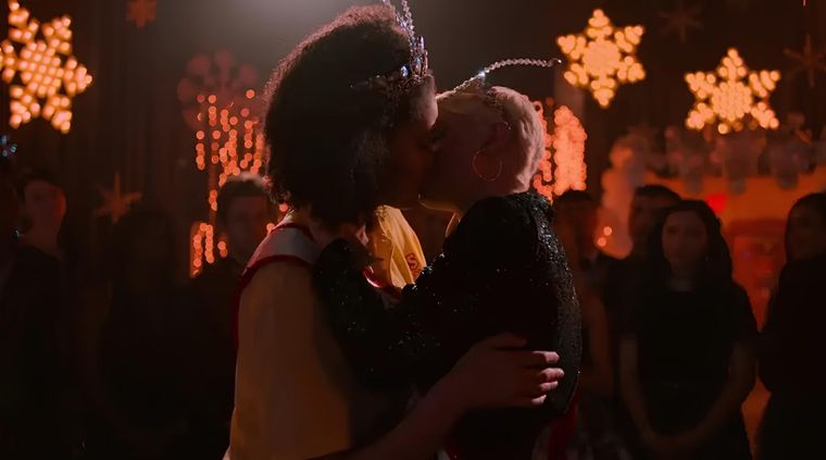 Yo nunca, una de las series LGBTIQ+ de Netflix.