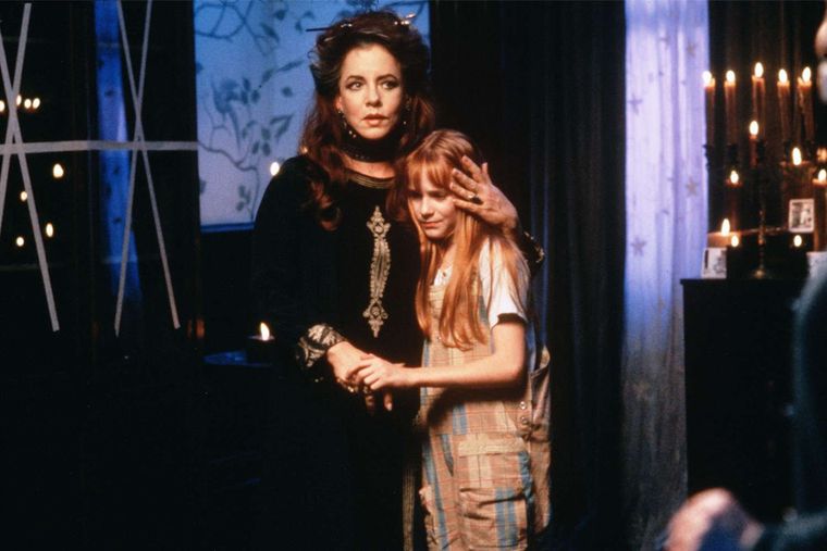 Practical Magic tiene confirmada su secuela, pero no volverá todo el reparto original.