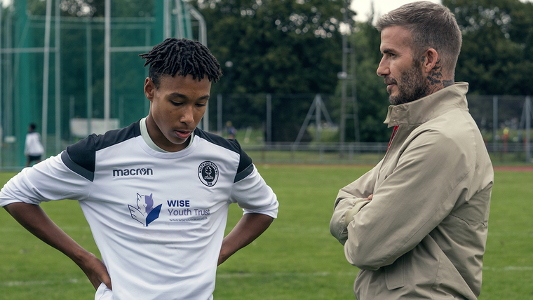 El futbolista británico vuelve a sus raíces en este emotivo documental. El futbolista británico vuelve a sus raíces en este emotivo documental. 