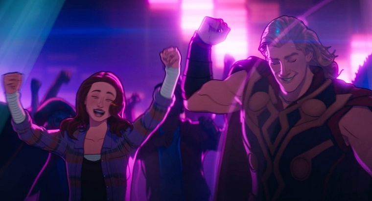 Thor reemplaza el Mjölnir por la bola de cristales de la discoteca