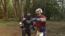 Peacemaker y Vigilante de nuevo en acción