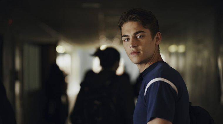 Hero Fiennes-Tiffin saltó a la fama gracias a las películas de After