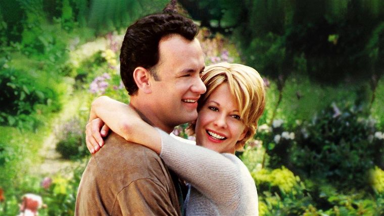 Meg Ryan y Tom Hanks protagonizan Tienes un e-mail (1998).