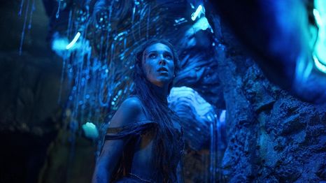 Millie Bobby Brown como la princesa Elodie en Damsel