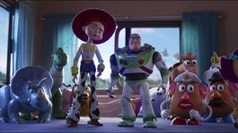 Jessie, Buzz y el grupo de juguetes de Bonnie en Toy Story 4.