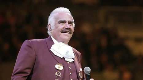 Quiénes conformarán el elenco de la bioserie de Vicente Fernández