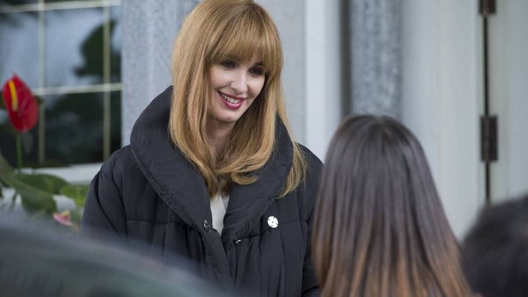 Fugitiva tiene 10 episodios