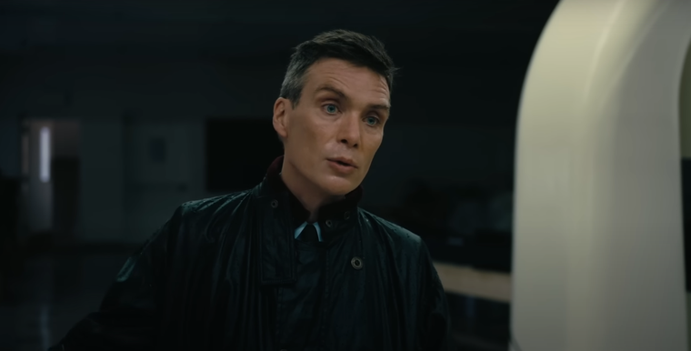 Oppenheimer podría retrasar su estreno