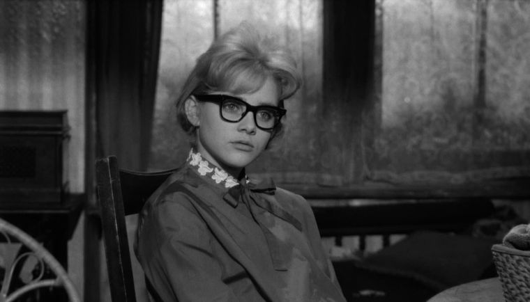Sue Lyon protagoniza este polémico clásico del cine