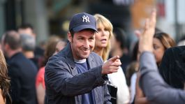 a 25 anos de su estreno, recordamos una de las mejores comedias de adam sandler