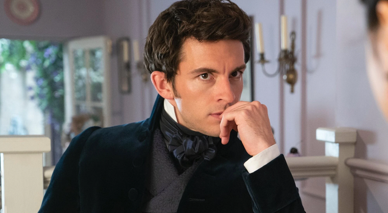 Jonathan Bailey como Anthony Bridgerton