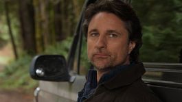Que Ver | Martin Henderson se luce en Un lugar para soñar