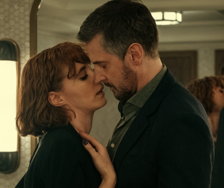La nueva ficción está protagonizada por Richard Armitage y Charlie Murphy
