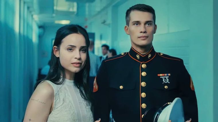 Corazones malheridos es una de las películas románticas más vista del año.