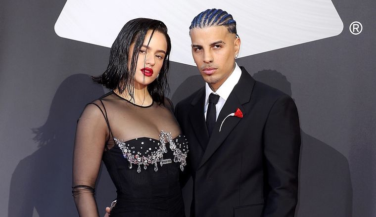 Rosalía y Rauw Alejandro son una de las parejas favoritas del público