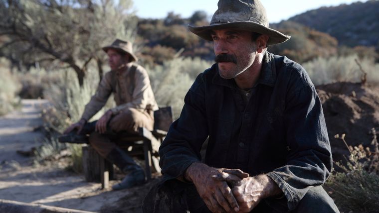 La película ocurre durante el auge petrolero californiano de finales del siglo XIX y principios del XX. La película ocurre durante el auge petrolero californiano de finales del siglo XIX y principios del XX.