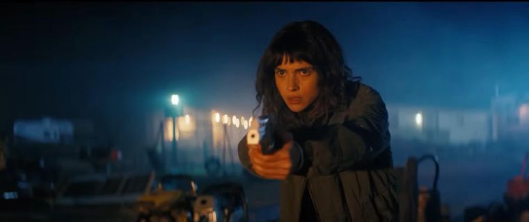 Adria Arjona deber&aacute; enfrentarse a las creaciones de un retorcido cient&iacute;fico nazi.