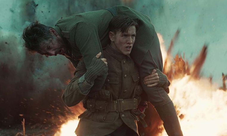 Ralph Fiennes y Harris Dickinson protagonizan esta película de acción histórica