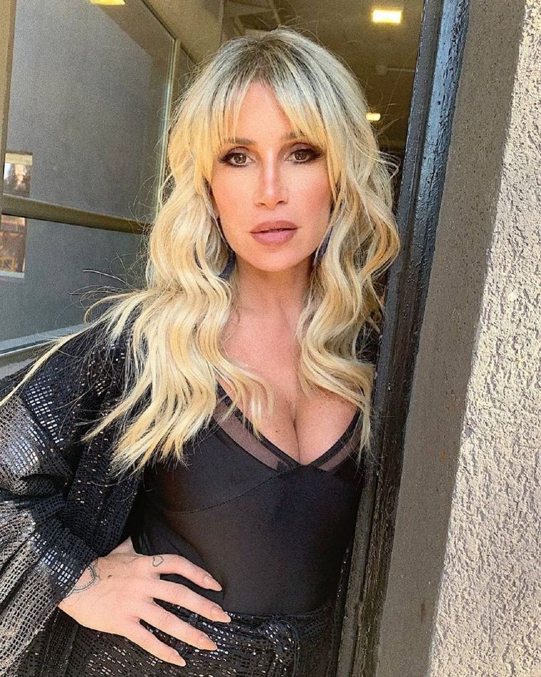 Flor Peña protagonizó una serie de apasionadas fotos en Instagram con su novio