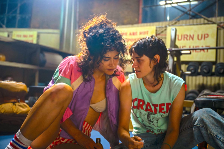 Kristen Stewart y Katy OBrian protagonizan el thriller, Love Lies Bleeding.