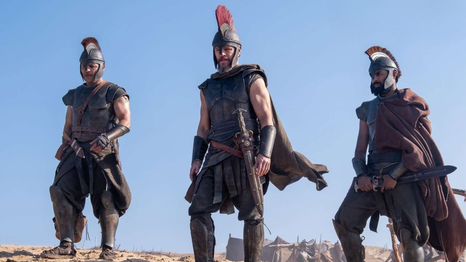 Matt Damon y Himesh Patel en la esperada película de Christopher Nolan.