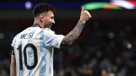 el inesperado apoyo de lionel messi a argentina, 1985 en su carrera por ganar el oscar