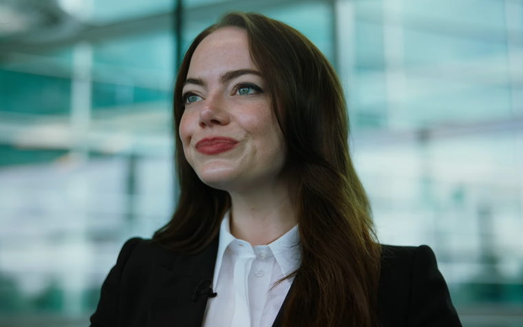 Emma Stone protagoniza Bugonia, lo nuevo de Yorgos Lanthimos.&nbsp;