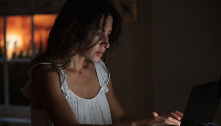 Sarah Shahi y todo el elenco de Sexo/Vida vuelve para la segunda temporada