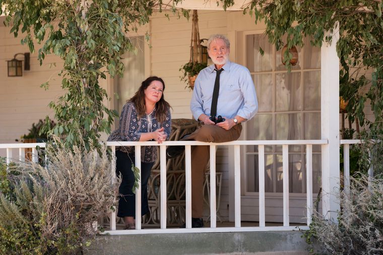 Melissa McCarthy, que se aleja de sus registros más cómicos, y Kevin Kline protagonizan este emotivo drama sobre la pérdida y el duelo. Melissa McCarthy, que se aleja de sus registros más cómicos, y Kevin Kline protagonizan este emotivo drama sobre la pérdida y el duelo.