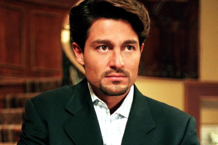 Fernando Colunga ha sorprendido con su nueva actuación en El secreto de la familia Greco.