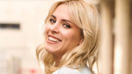Maggie Civantos sorprendió a sus seguidores con una foto desde su cama Maggie Civantos sorprendió a sus seguidores con una foto desde su cama