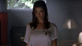 Denise Richards es una de las protagonistas de este recordado thriller