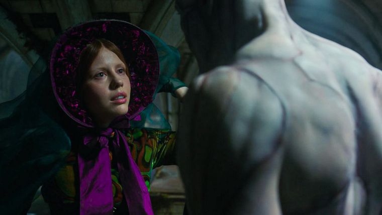 Fanática del trabajo de Guillermo del Toro desde chica, Mia Goth confesó que la experiencia de rodar Frankenstein con el mexicano fue mucho más de lo esperaba.