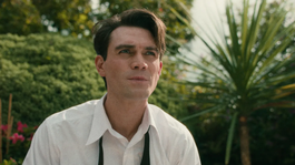 KJ Apa como Jimmy Stewart.