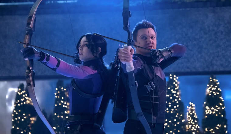 Hawkeye estrenó con sus primeros dos episodios el 24 de noviembre de 2021 y duró seis episodios. Hawkeye estrenó con sus primeros dos episodios el 24 de noviembre de 2021 y duró seis episodios.